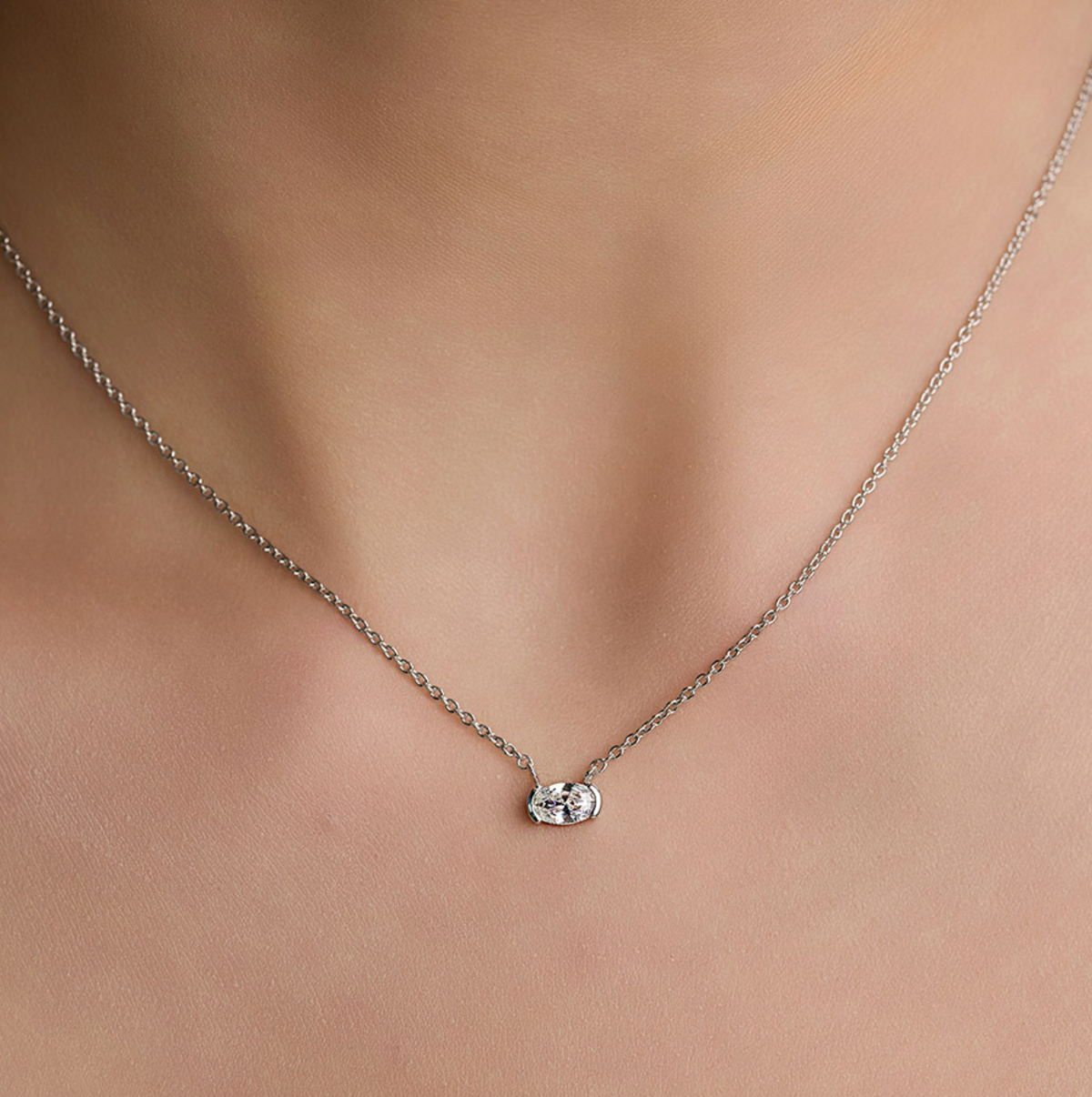 LLOYD 16439766 image 3: 【Pre-Order】LLOYD Silver 925 Petit Oval Necklace