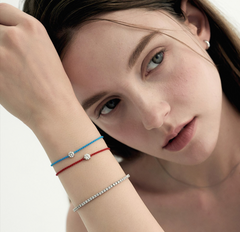 LLOYD 16719842 image 1: 【Pre-Order】LLOYD Silver 925 Essential 0.5ct Moisanite Bracelet - Midnight Black/Liberria Red/Santorini Blue