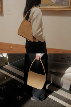 MUCU AND EBONY Nearbreeze Bag