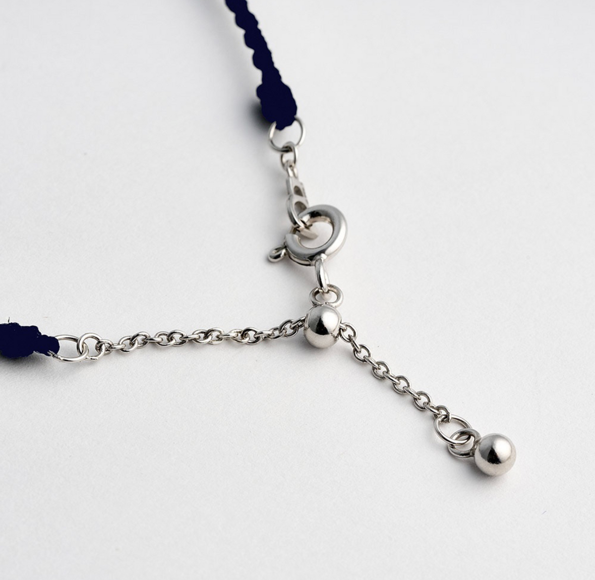LLOYD Essential Moissanite Cross Cord Bracelet 925silver
