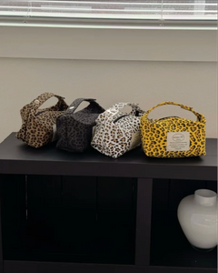 ANTIQUEJEY Leopard Lunchbox Makeup Bag