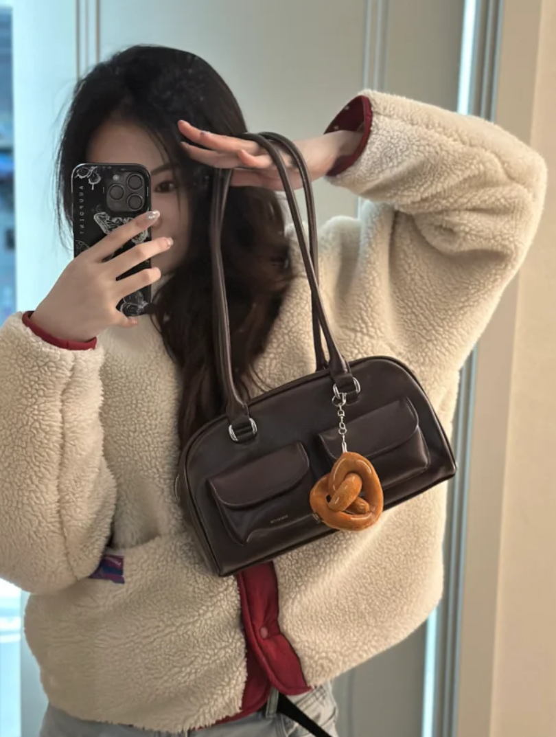 Stand Oil Chubby Bag - product view 4