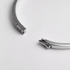 LLOYD 15702896 image 4: 【Pre-Order】Brass Lloyd Essential Half Tennis Bangle