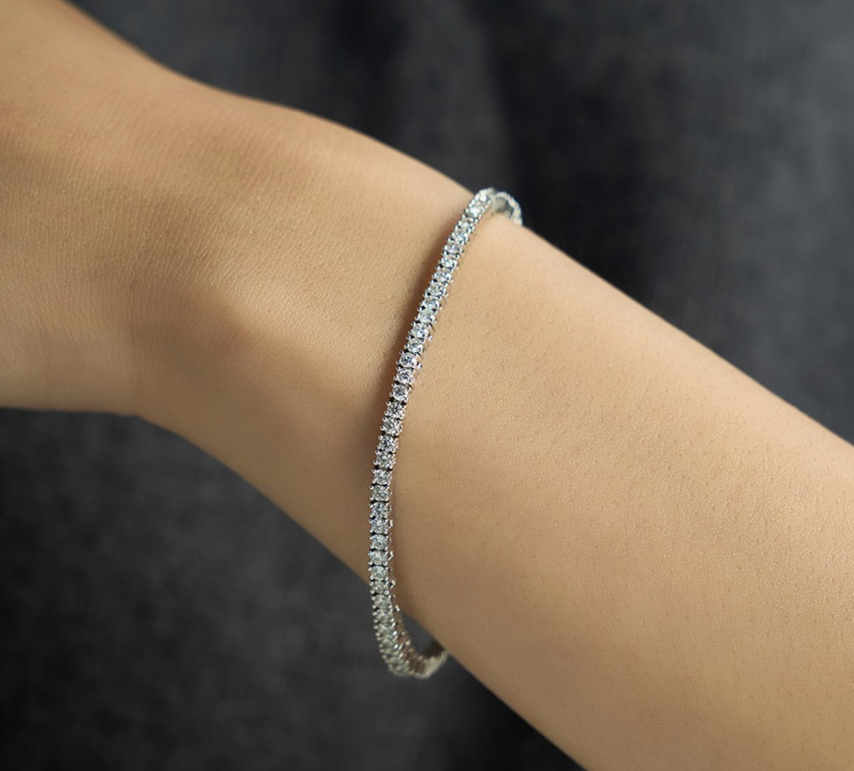 LLOYD 15703033 image 5: 【Pre-Order】Brass Lloyd White Timeless 2MM Basic Tennis Bracelet (S) 镀银网球手链