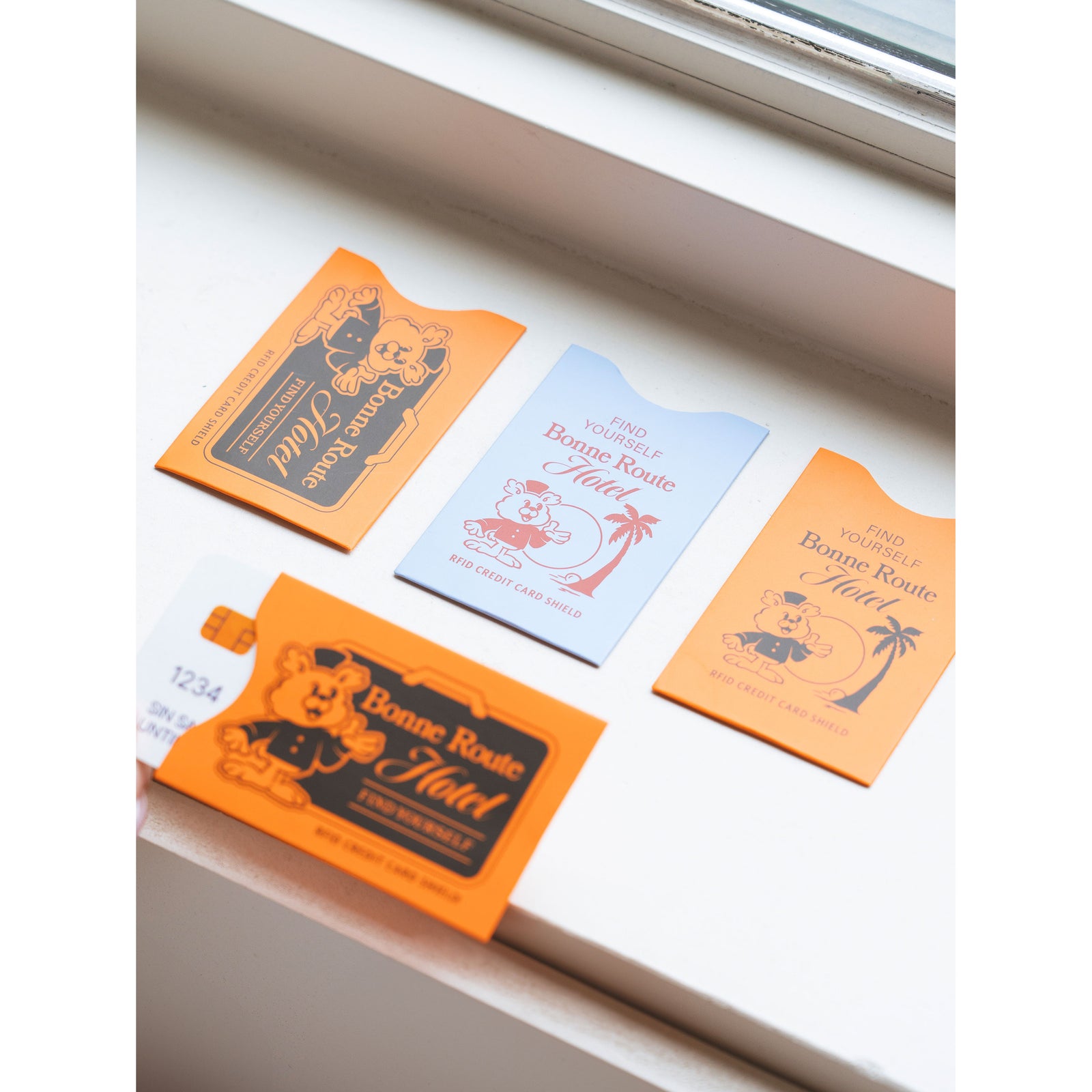 Daiso Korea Travel RFID-Blocking Card Case 3-pack – front packaging